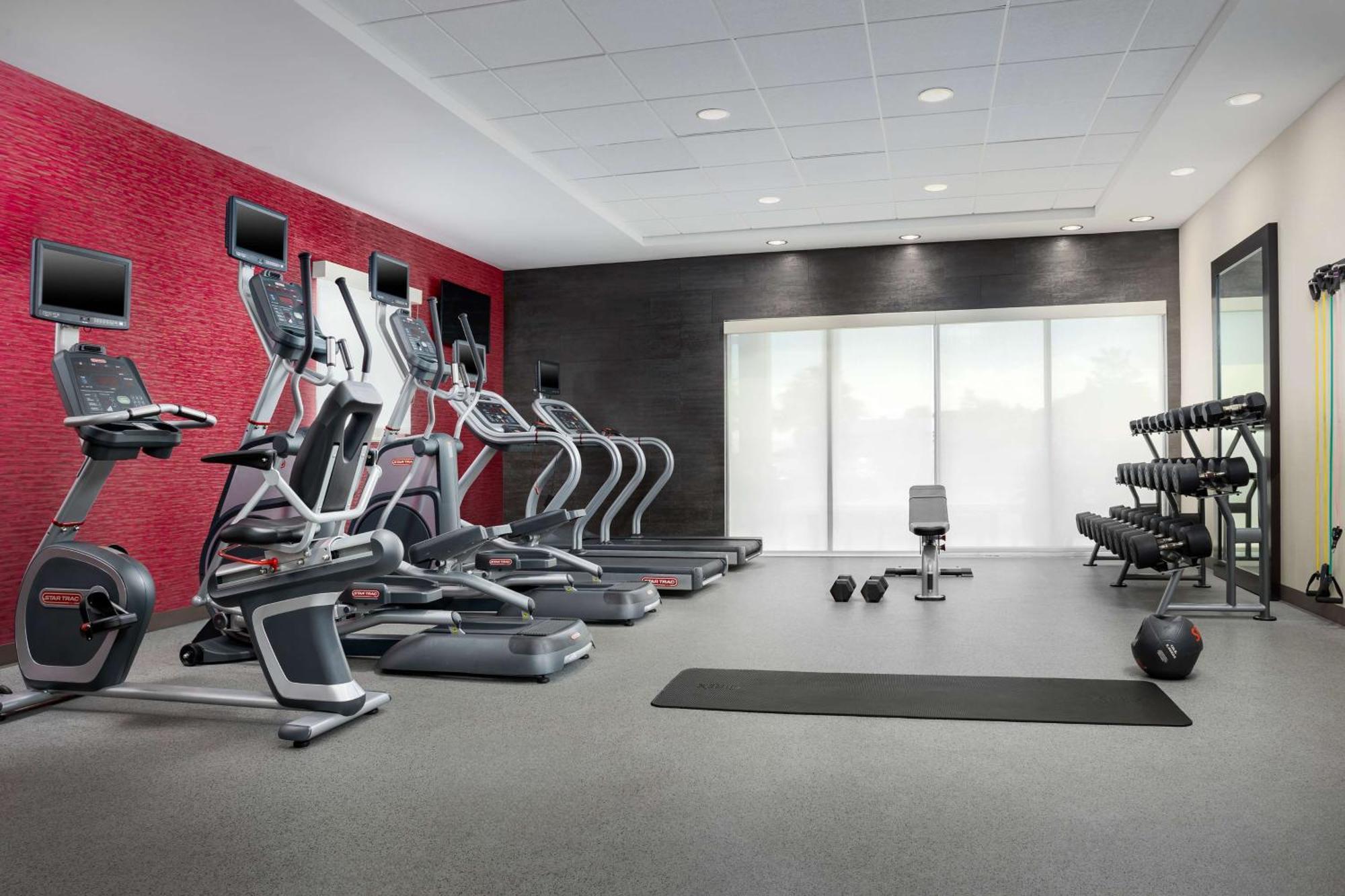 Home2 Suites By Hilton Clermont Esterno foto